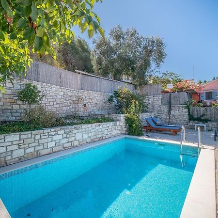 Villa Adamantia Paxos ไกออส ภายนอก รูปภาพ