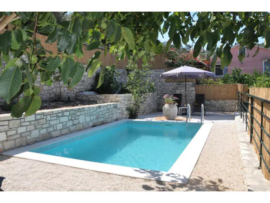 Villa Adamantia Paxos ไกออส ภายนอก รูปภาพ