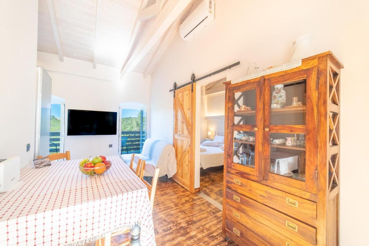 Villa Adamantia Paxos ไกออส ภายนอก รูปภาพ