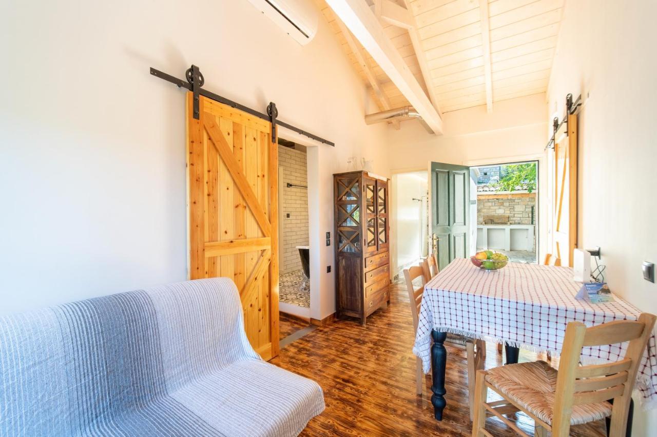 Villa Adamantia Paxos ไกออส ภายนอก รูปภาพ