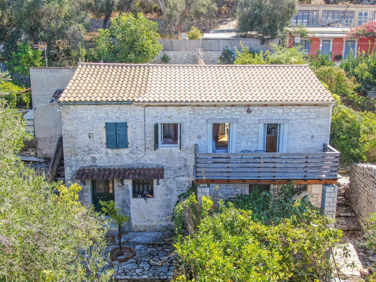Villa Adamantia Paxos ไกออส ภายนอก รูปภาพ